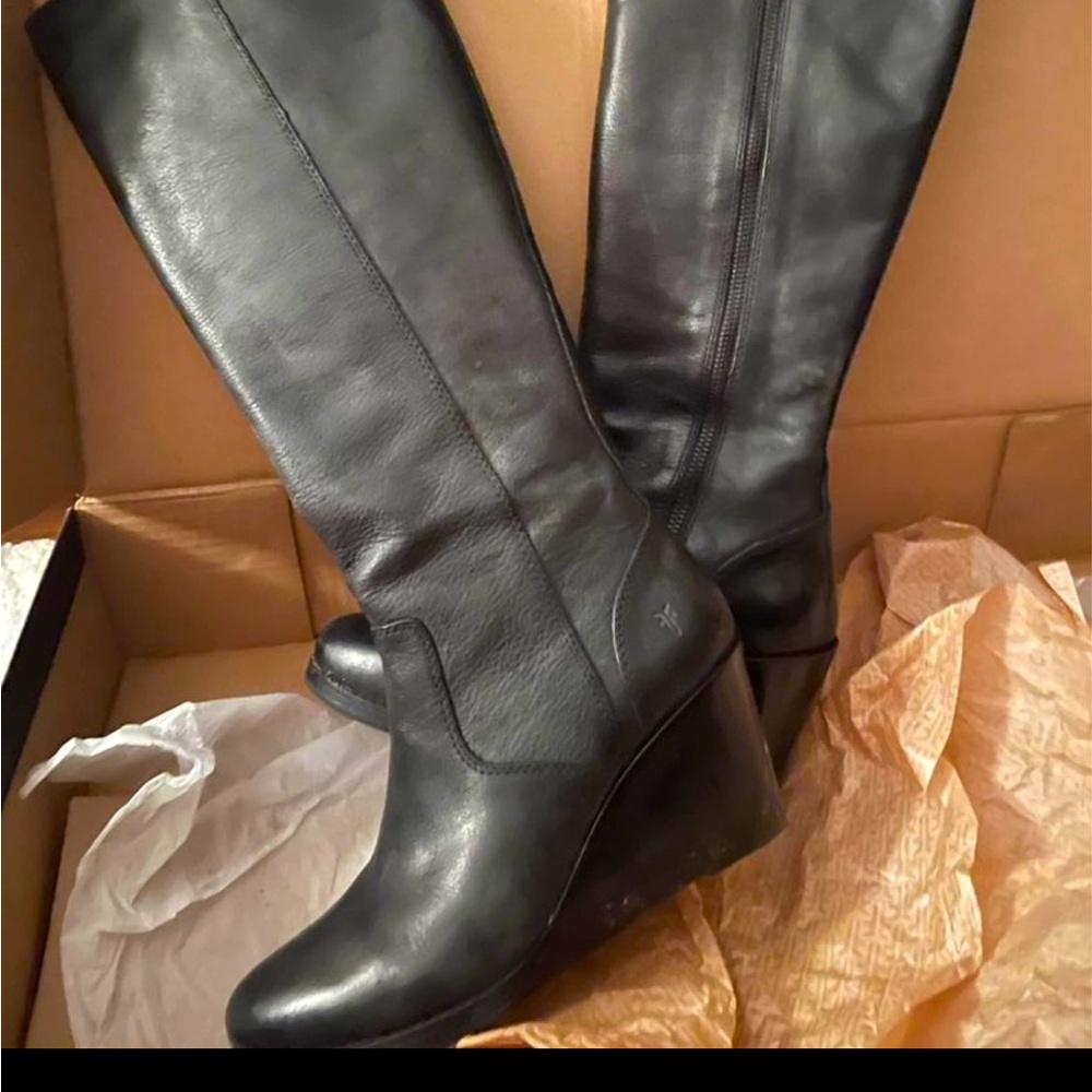 Frye womens size 6.5 Emma wedge tall black boots